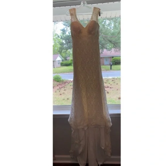 Custom Made Chantilly Lace Wedding Dress